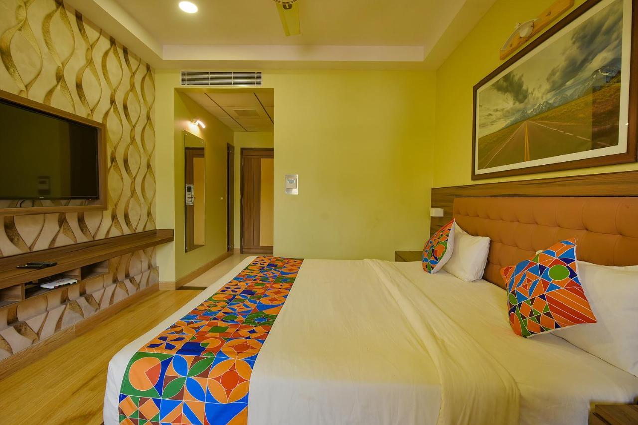 Fabhotel Phoenix Resorts Bangalore Luaran gambar