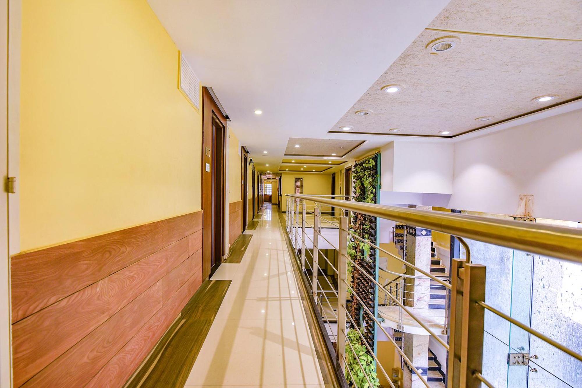 Fabhotel Phoenix Resorts - Nr M Chinnaswamy Stadium Bangalore Luaran gambar